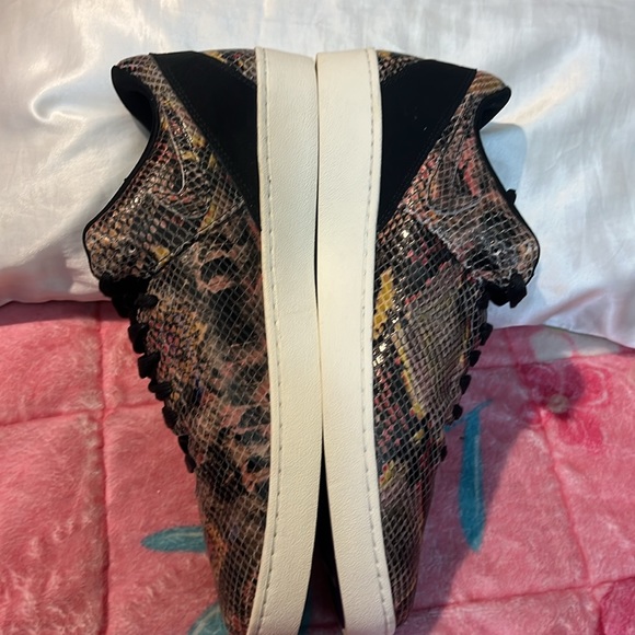 Very Rare Kobe Bryant 8 Lifestyle LE Snake Pattern. Size10. Only Serious offers - Picture 5 of 9